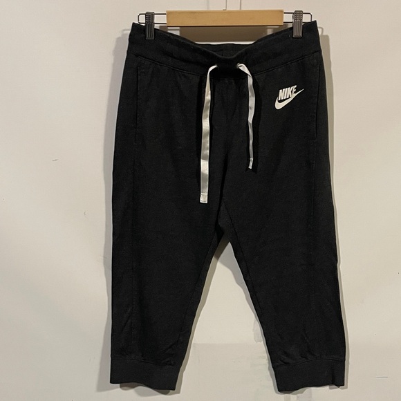 Nike Pants - Nike women’s Black Sweatpants with White Accents